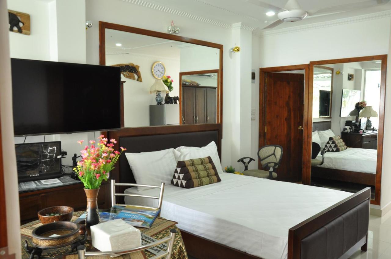 Goviyapana Beach Hotel Ahangama Extérieur photo